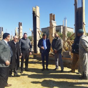 عامل إقليم شيشاوة يشرف على تفقد مشاريع تعليمية كبرى لتعزيز البنية التحتية المدرسية